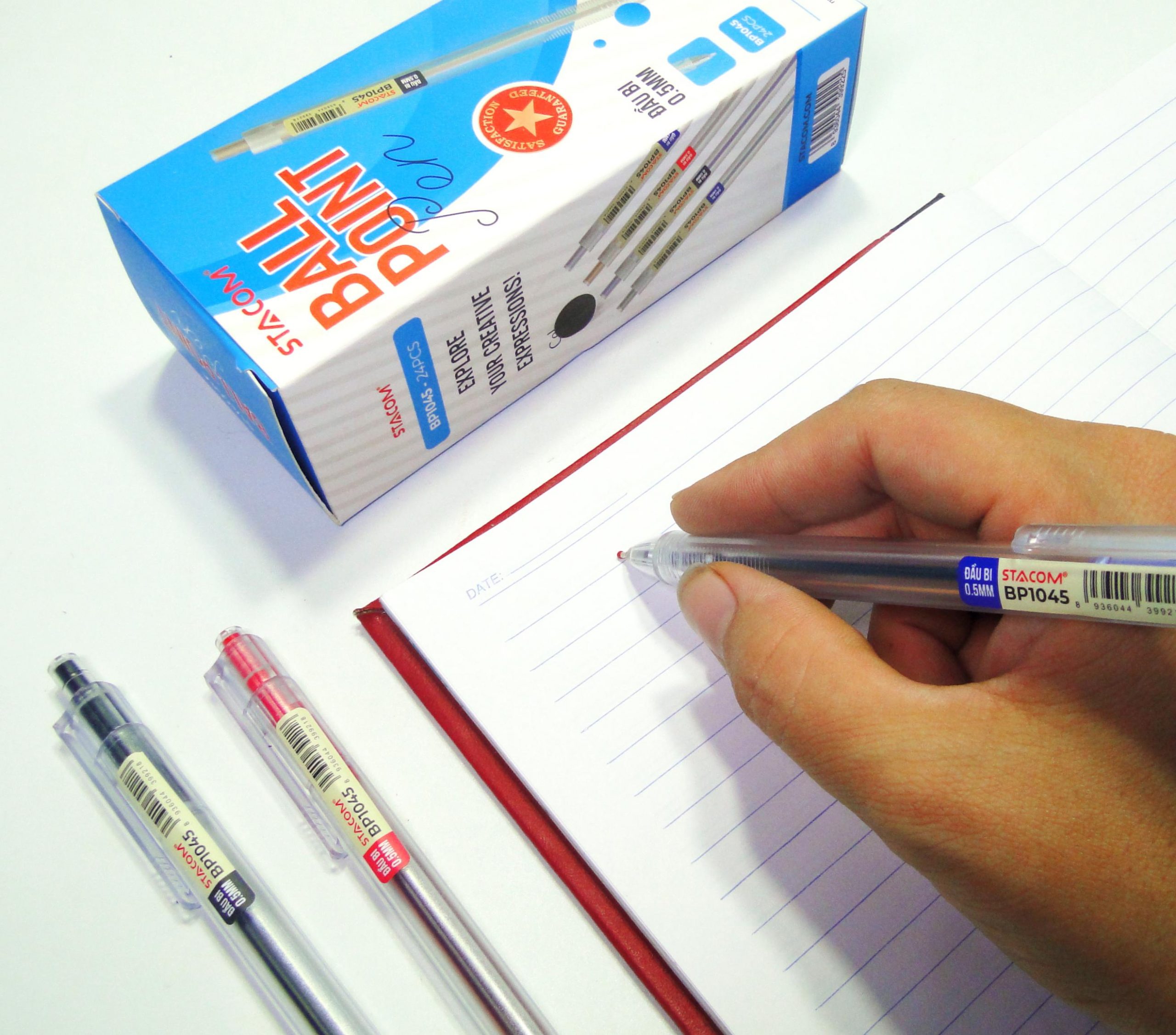 Bút bi mực semi gel đầu 0.5mm - BP1045